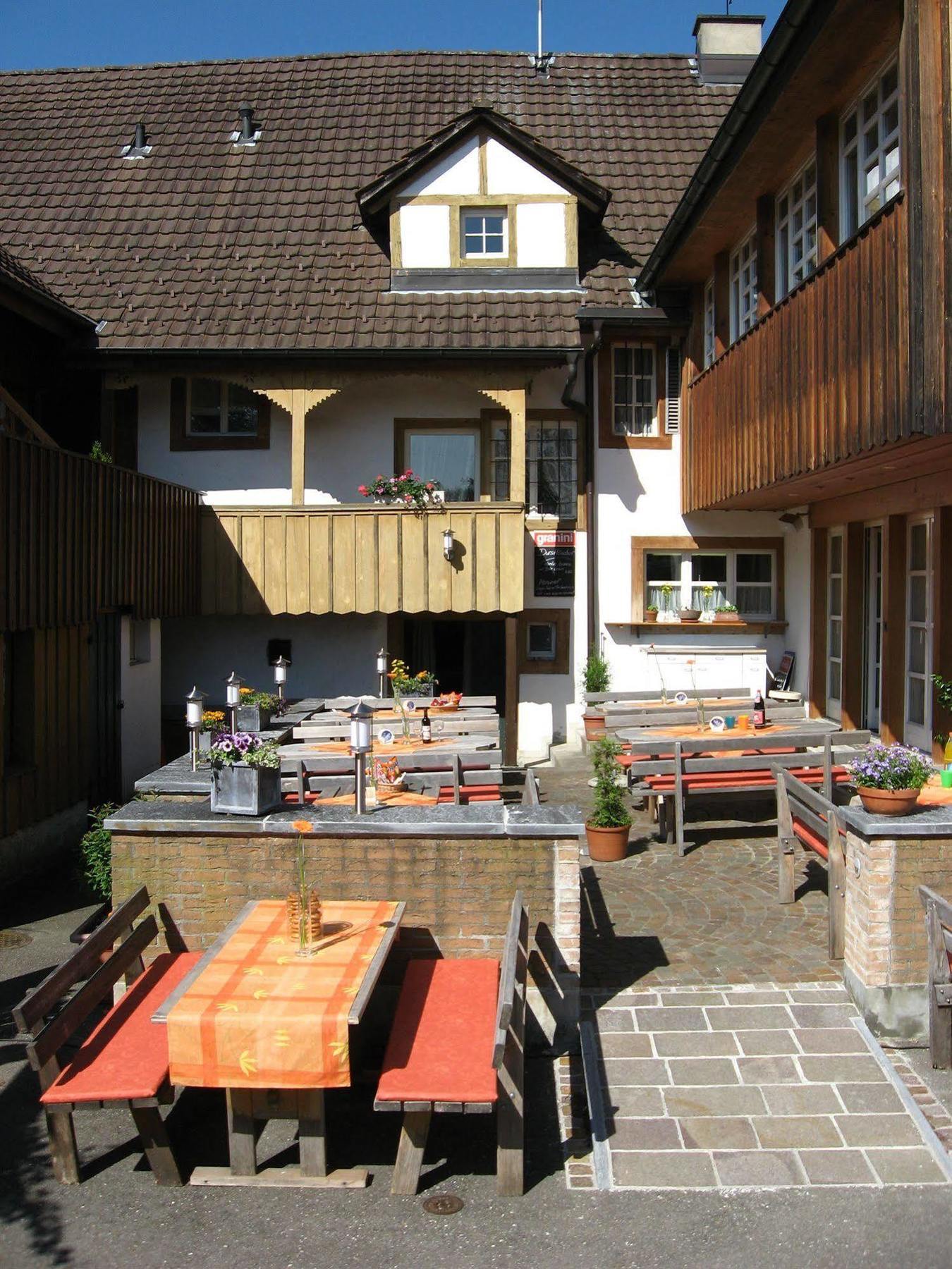 Hotel Landgasthof Hirschen Ramsen Exterior photo