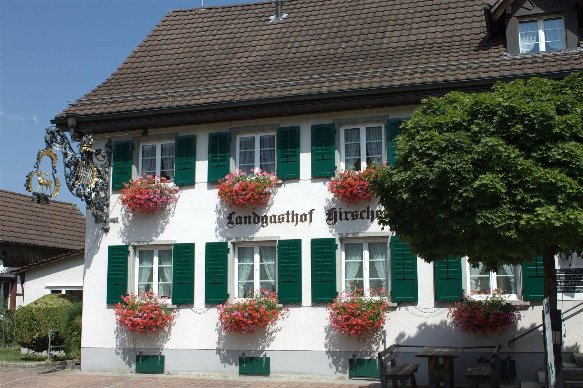 Hotel Landgasthof Hirschen Ramsen Exterior photo